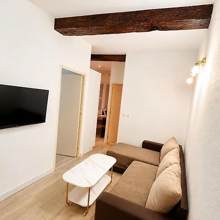 Vieux - Families & Friends - 3 - 6 Personnes - 55 M2 * Nizza